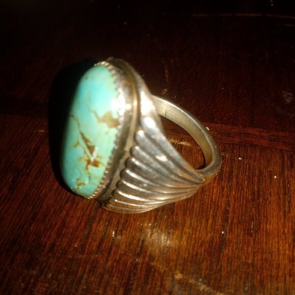 Men's Navajo Turquoise and Sterling Silver 925 Ring - Picture 2 of 4